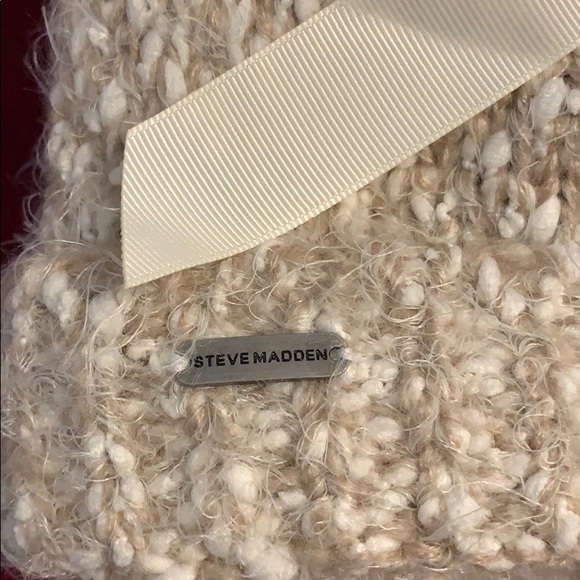 NWT STEVE MADDEN HAT & SCARF SET✨ - Picture 2 of 2